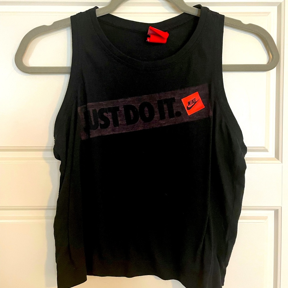 Nike Crop Tank Top